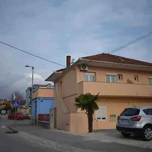  Apartment Nediljko & Mila Kroatien